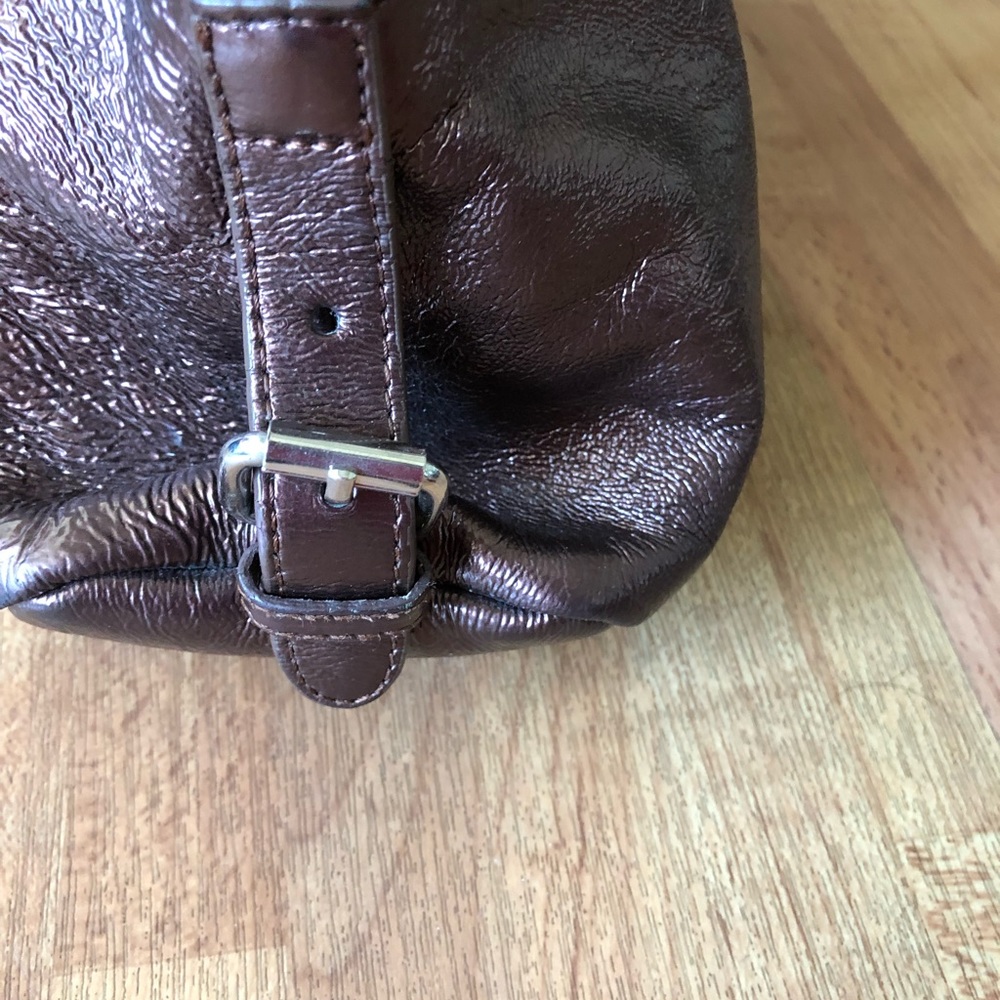 HOBO International Patent Metallic Lined Shoulder Satchel Leather Bag Brown - Picture 4 of 9
